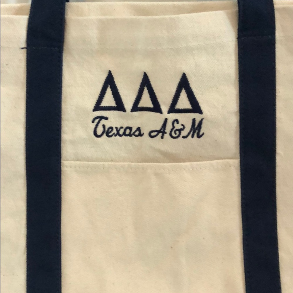 Tri Delta Tote - Picture 2 of 2